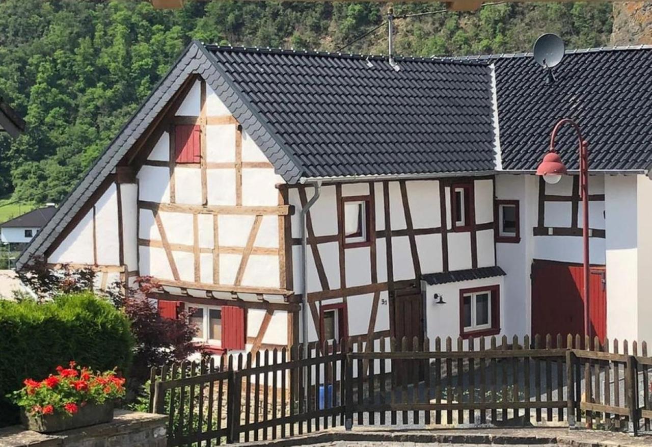 Ferienhaus "Am Backes" Putzfeld Zewnętrze zdjęcie